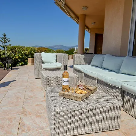 New ! - Villa Carolina- Piscine - Vue Mer Panoramique - Plage - Jardin - Agosta וילה